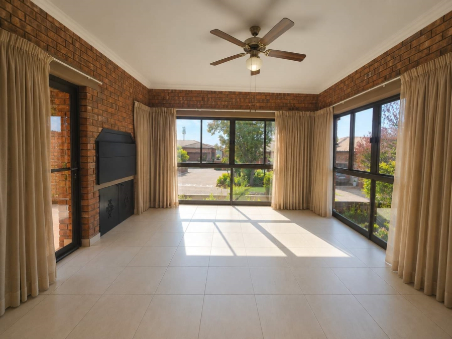 3 Bedroom Property for Sale in Dan Pienaar Free State